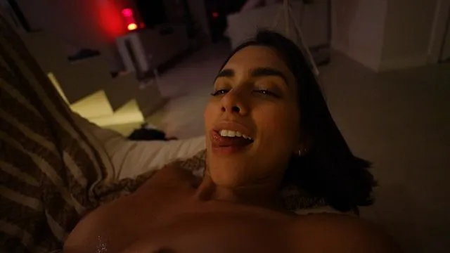 Masturbating, Talking, and My Asshole Throbbing. Shall We Cum Together?