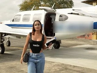 Colombian Model Fucks Her Assistant on a Private Jet while the Pilot Sees!