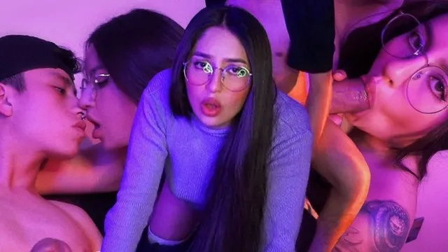 Real Amateur Wife Fucks in the Ass and Cums Inside Her