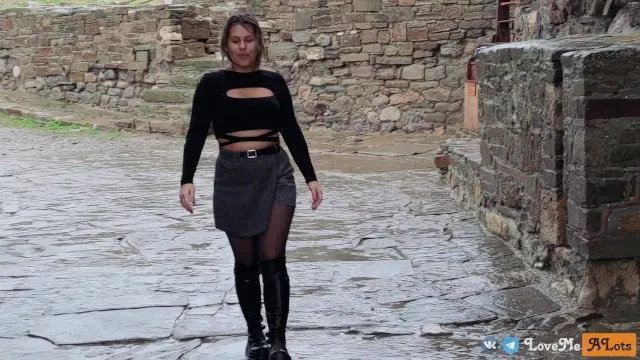 A Stranger Sucked Me off on an Excursion in the Old Fortress. Outside Sex, in...