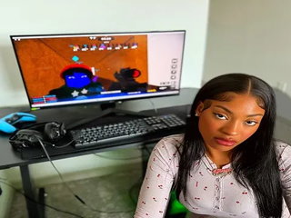"this Game Sucks, Shoot Your Cum in My Mouth Instead!"