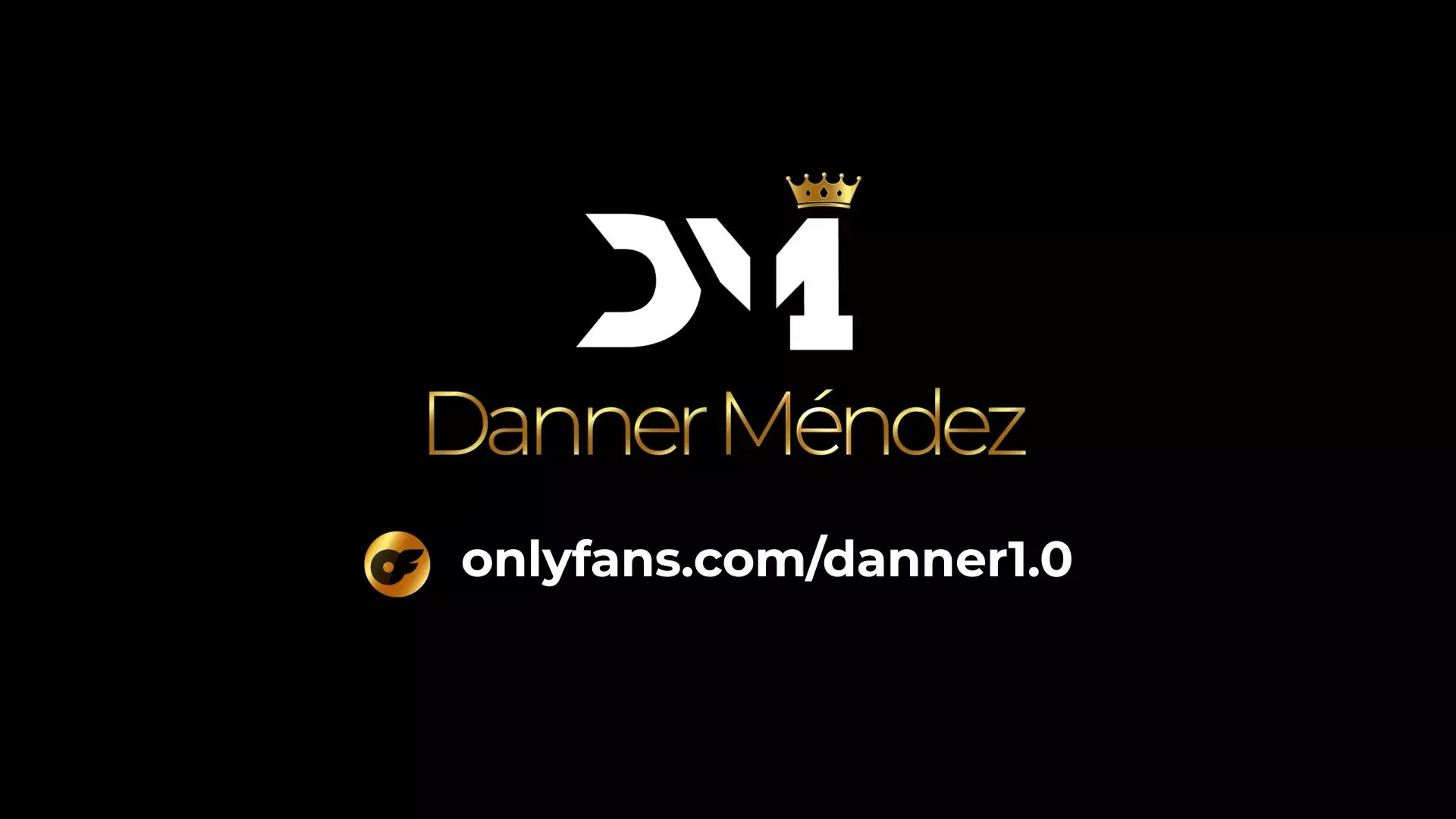 Girl gets Fucked Outdoors by a Big-dick Stranger - Danner Mendez & Iris