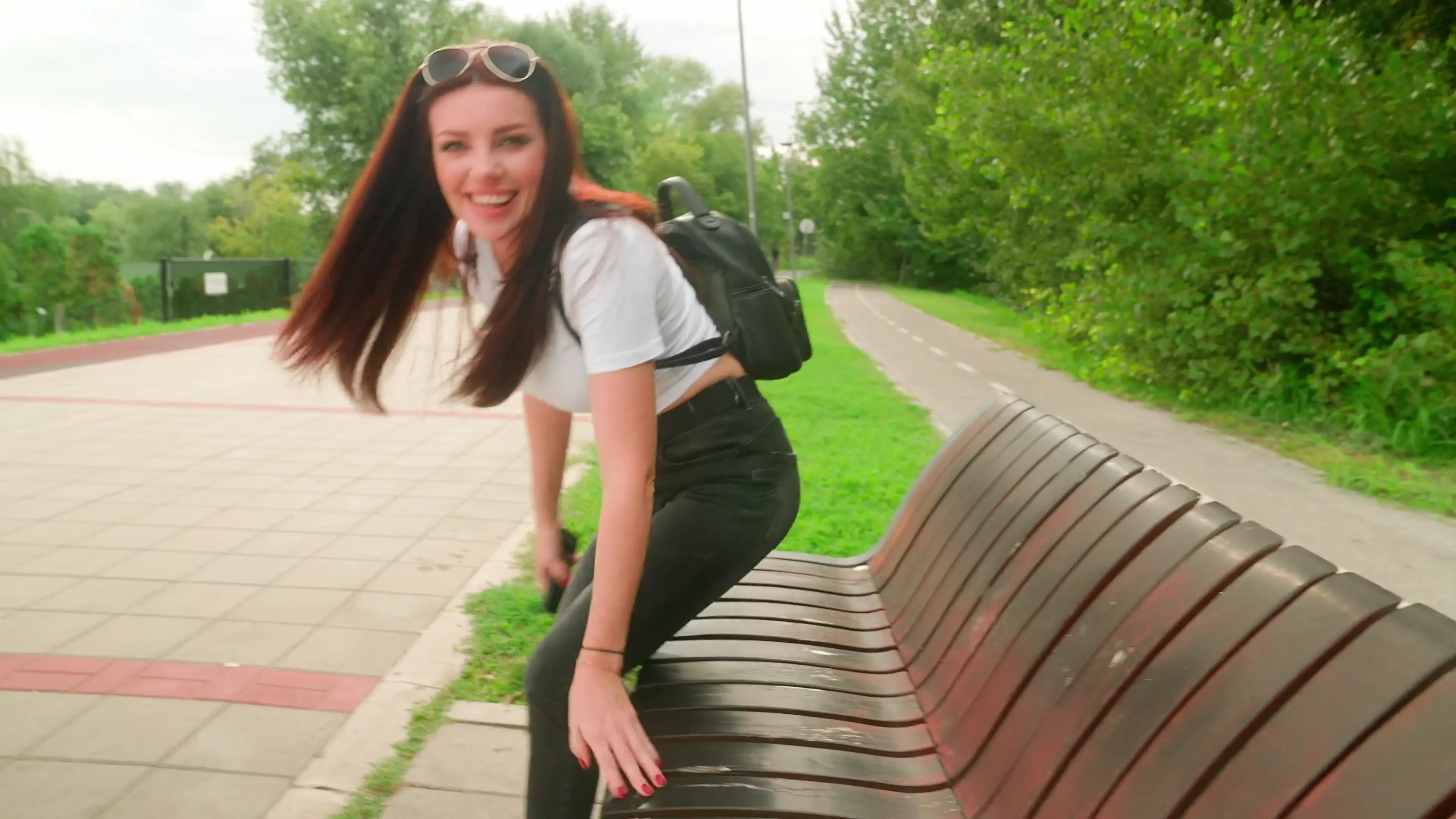 Risky Blowjob in the Park with Cum in the Mouth