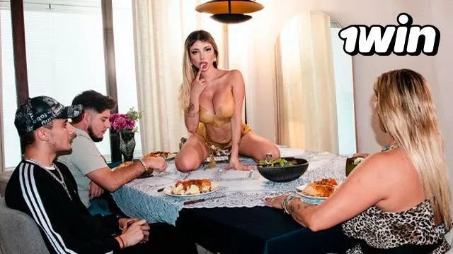 Gatitaveveve Cooked a Chilean Family Dinner and She was the Dessert
