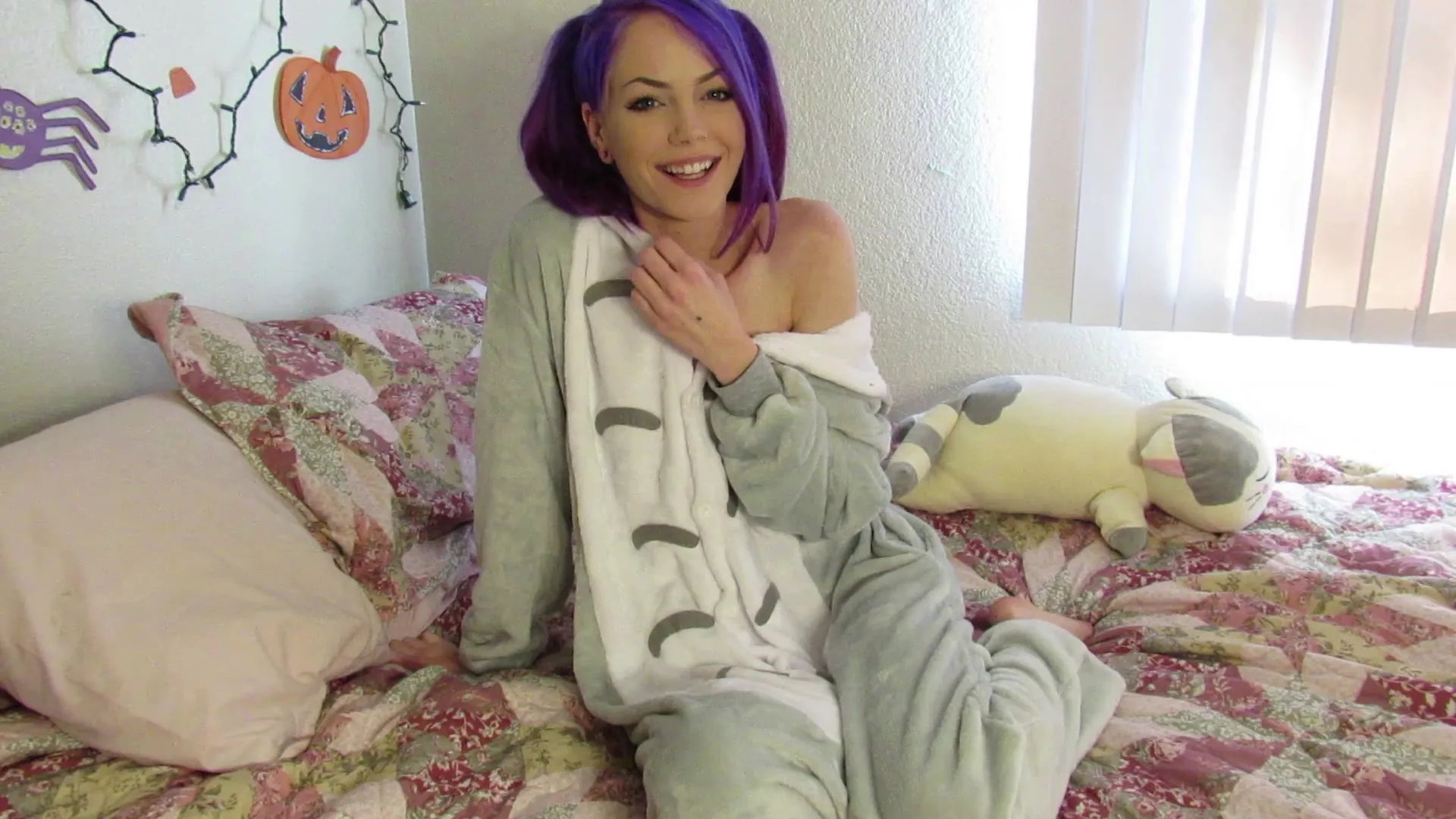 Bed time with daddy pt1 Adult Gallery