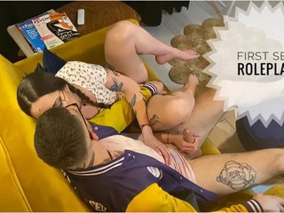 Wsplokatorka Przyapuje Koleg Na Waleniu Konia I Do Niego Docza