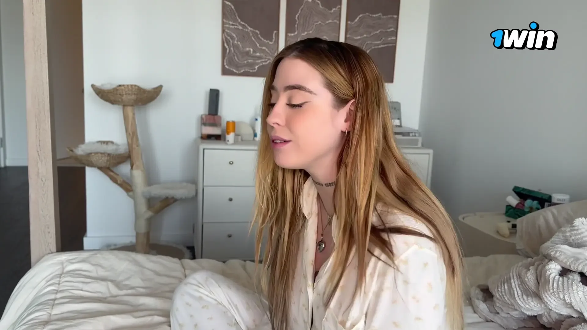 Cheating on My Girlfriend with My Sisters Hot Best Friend (almost Caught)-rosie